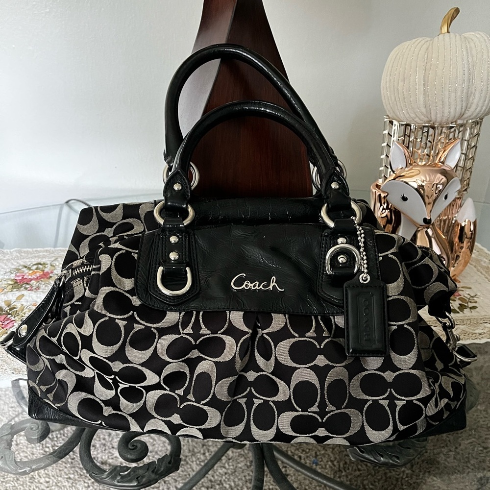 Vintage coach bag